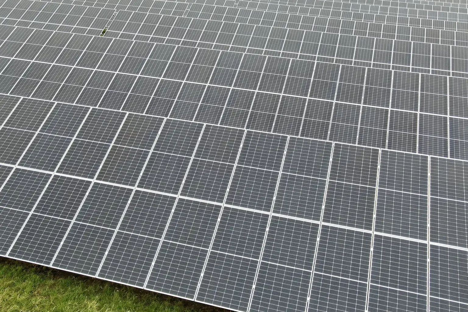 Solar farms | Solar racking systems and foundation solutions