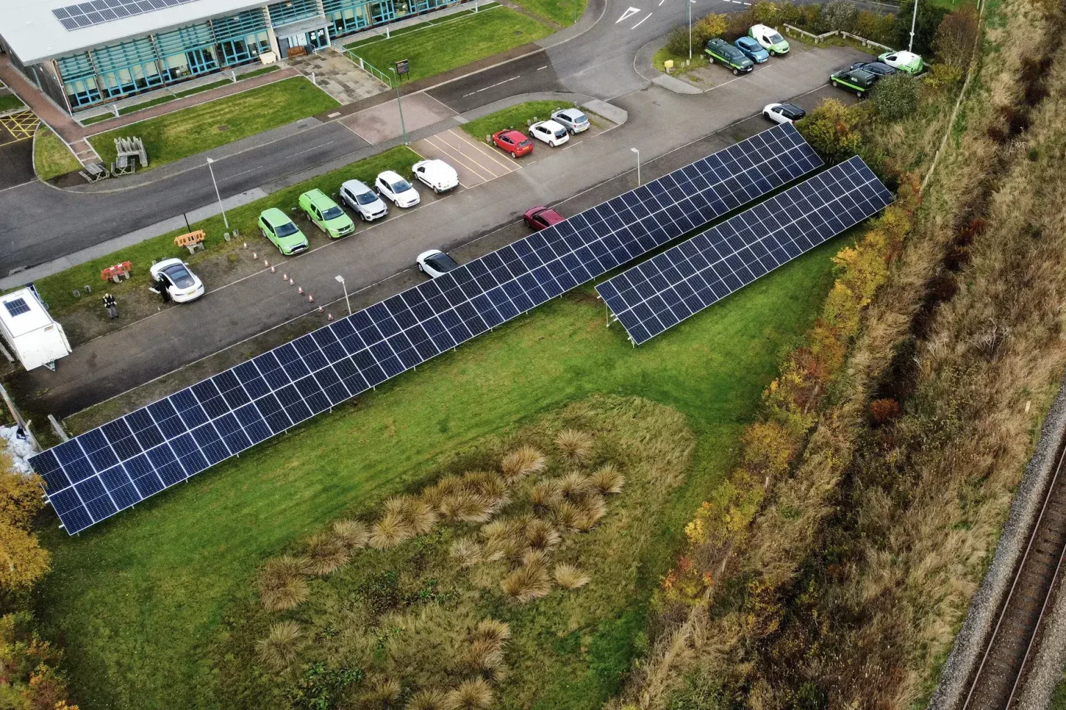 Scotland Solar panels | ground-mounted solar panels on ground screw foundations and RADIX solar racking systems