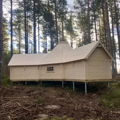 logspan cabins | ground screw foundations